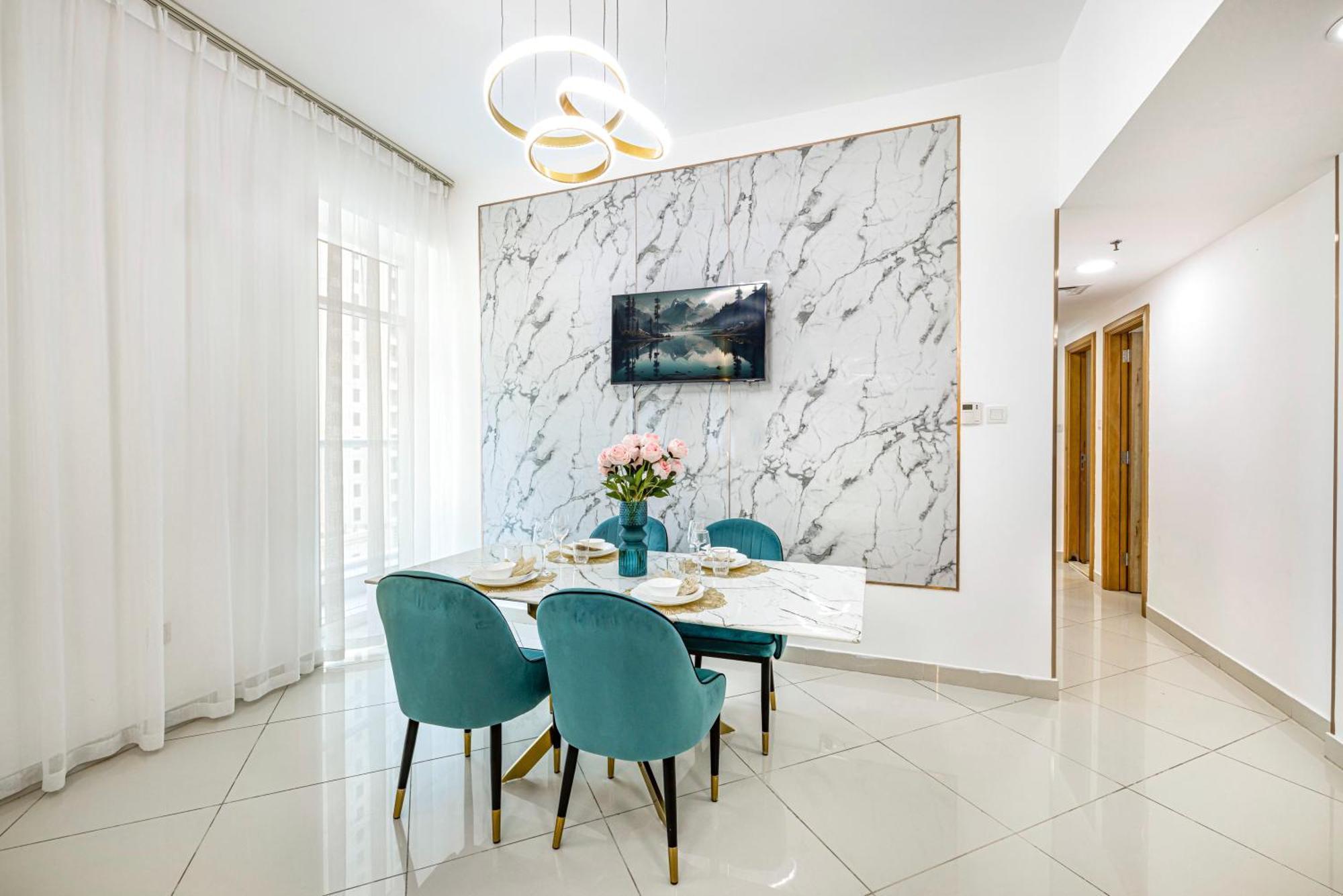 5 Star Serviced Apartment With Beach Access In The Heart Of Dubai Marina Free Welcome Gift Box Upon Arrival Exteriör bild